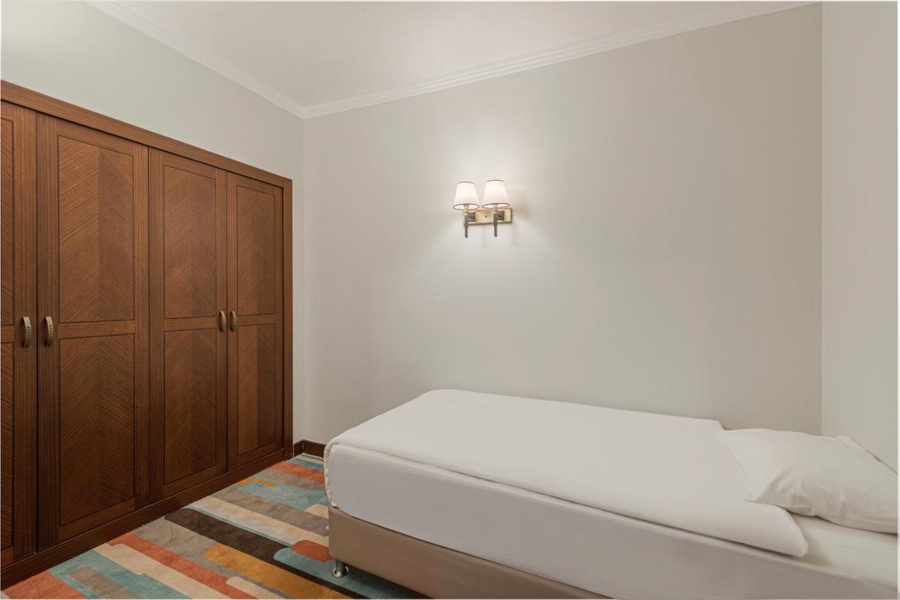 Megasaray Westbeach Antália Exterior foto A bedroom