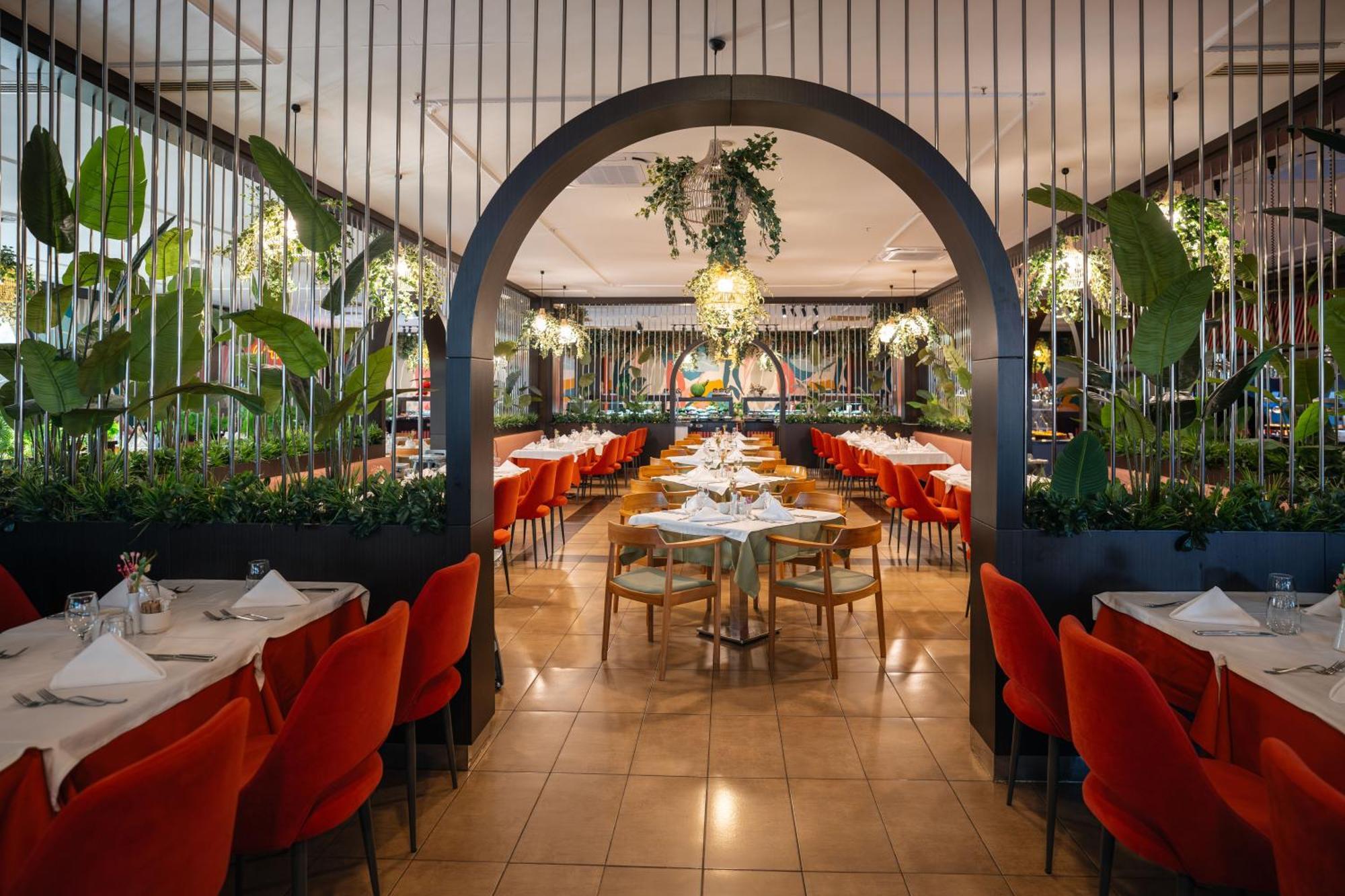 Megasaray Westbeach Antália Exterior foto Interior of the restaurant
